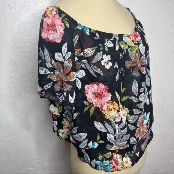 Style shop large blouse top layered floral flowy - Picture 3 of 6